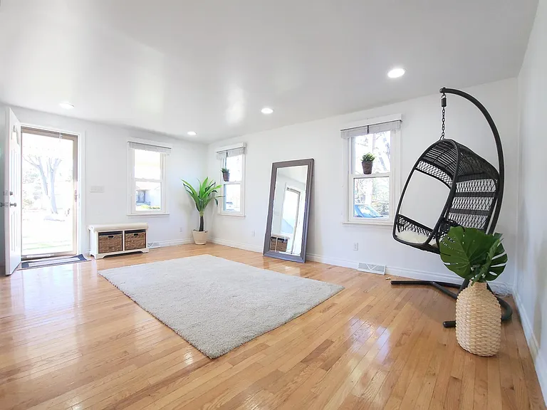 39354 Helena Ave — Photo 4