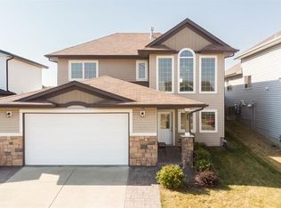 6321 E 58th Ave, Innisfail, AB T4G0A4