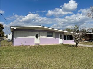 702 W Ruth St, Avon Park, FL 33825