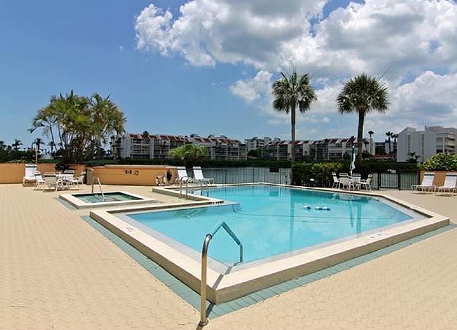 Admiral pool