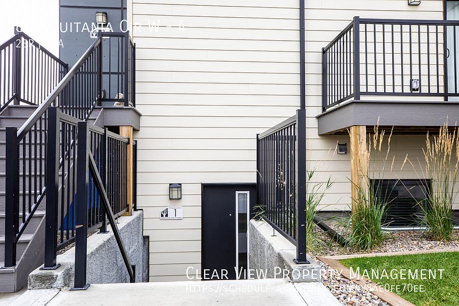 1st image of 86 Aquitania Cir W #4