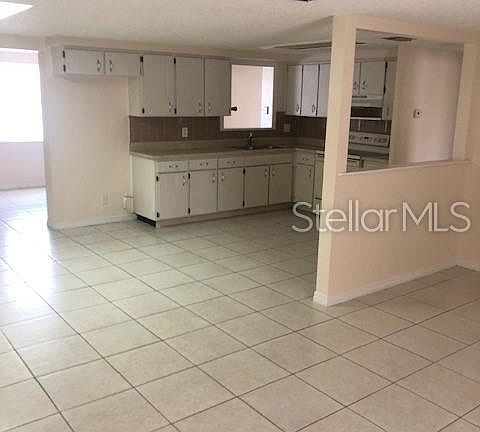 2nd image of 7508 Carolton Cir