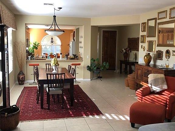 4th image of 11 Emerald Dunes Cir