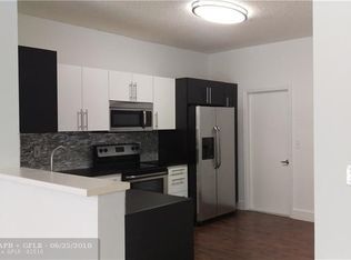 2025 Pompeii Ct, Weston, FL 33327