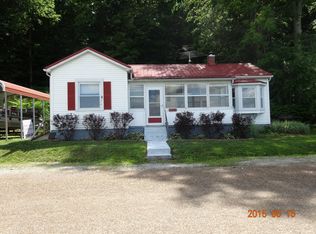 17539 Parks Rd, Magnet, IN 47520