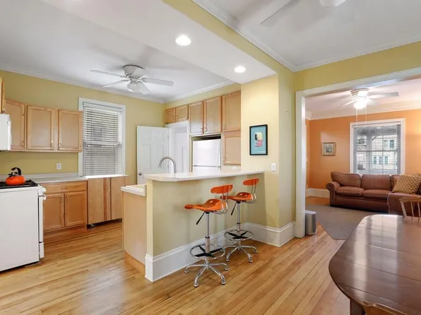 406 Fry St, Saint Paul, MN 55104