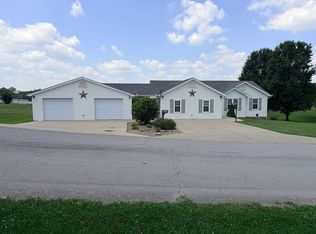 22 Amanda Brook Dr, Flemingsburg, KY 41041