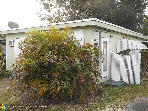 2nd image of 1361 SW 24th Ave