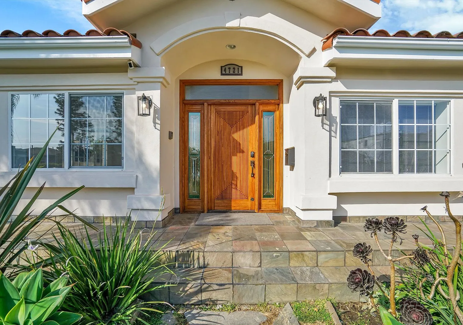 Get This House Now — Photo 2