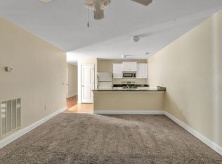 280 Liberty Dr APT 105, Jacksonville, NC 28546