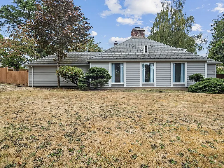 9520 SW Cypress St — Photo 39