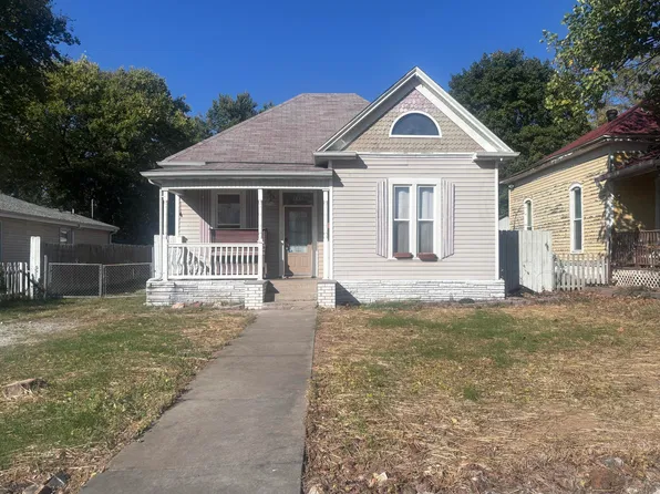 1031 N Sherman Avenue, Springfield, MO 65802
