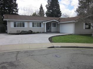 531 Fenway Dr, Walnut Creek, CA 94598