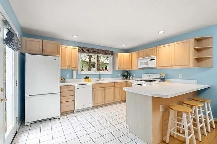 33 Arrowhead Cir #33 — Photo 10