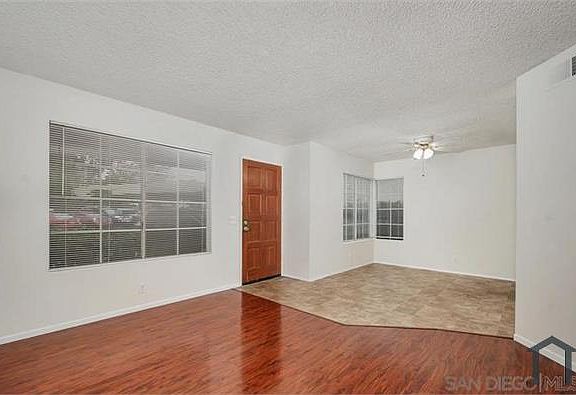 3rd image of 1681 Manzana Way