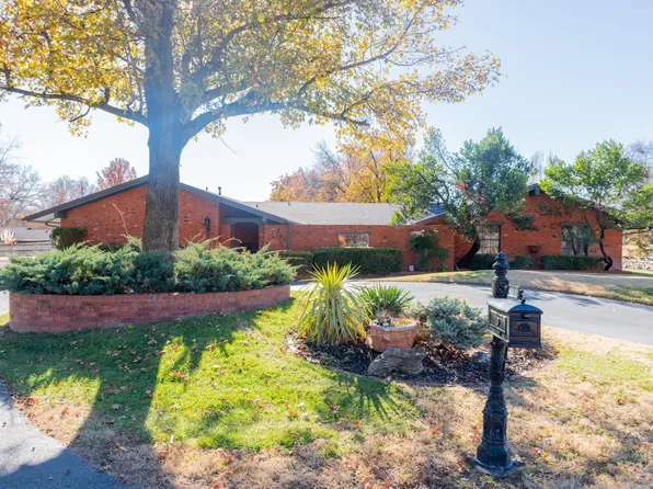 2131 Sundown Cir, Enid, OK 73703