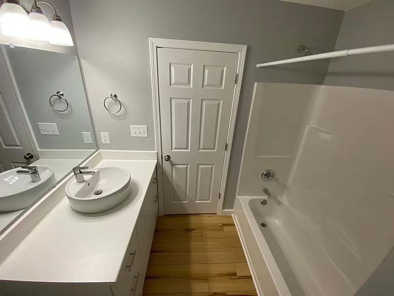 269 Ann St NW #2 — Photo 4