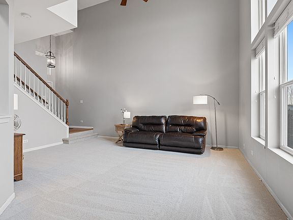 4th image of 24900 Gates Ln