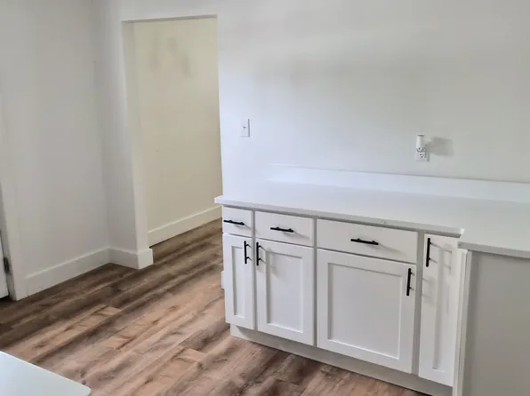 263 Acushnet Ave #1E, New Bedford, MA 02740