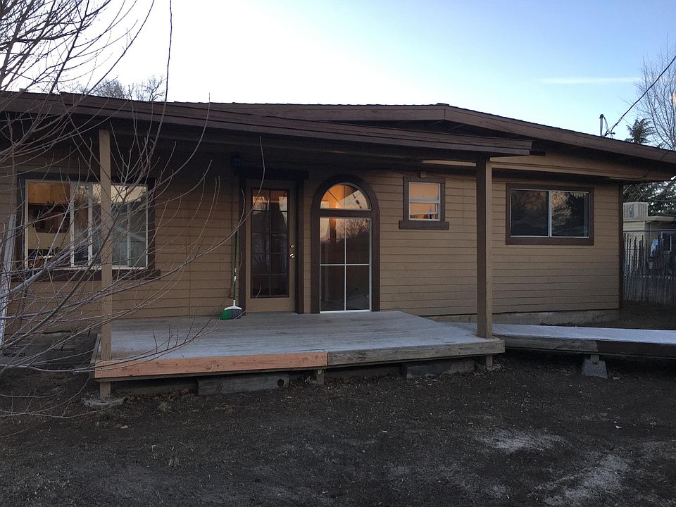 1st image of 1782 Stratford Dr