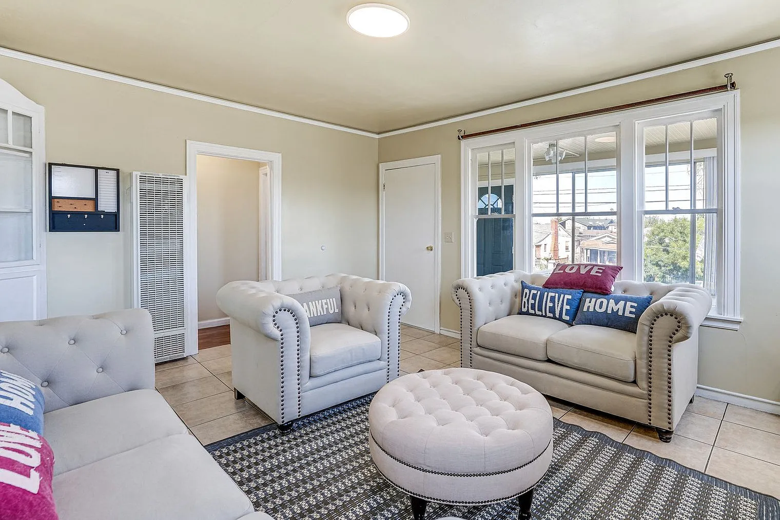 2 bed, 1.0 bath, 1754 sqft, $3,290 — Photo 1