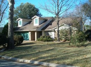 703 Chaffee Ct, Arlington, TX 76006