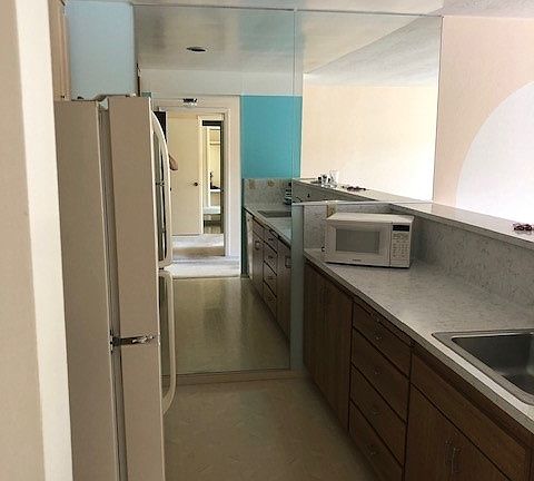 3rd image of 475 S Eliseo Dr APT 2