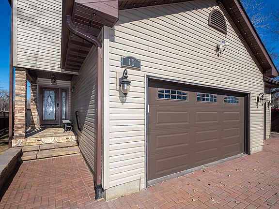 2nd image of 10 Matts Rd