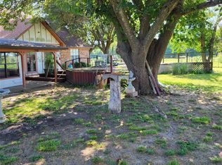128 County Road 2005, Clarksville, TX 75426