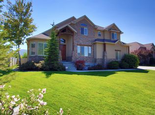 448 E Crystal Meadow Ln, Draper, UT 84020