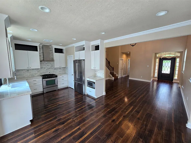 6119 Grassy Haven Ln — Photo 12