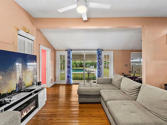 2nd image of 1031 WALTHAM AVENUE