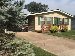 22 Paulina Dr, Hannibal, MO 63401