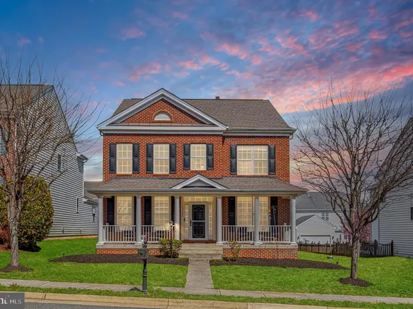 43172 Nikos St, Leesburg, VA 20176