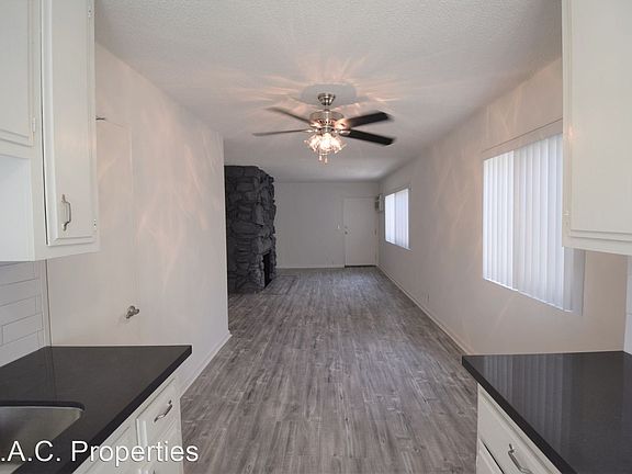 4th image of 10745 Hortense St APT 15