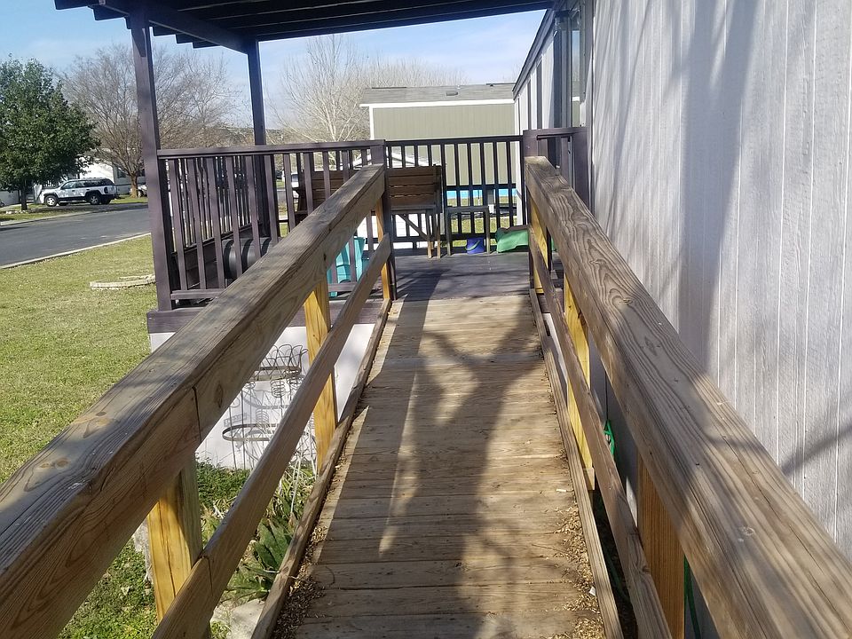 1st image of 2246 Nicolai Ave #13