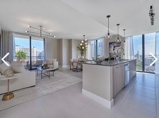 105 NW 5th St #3301, Miami, FL 33136