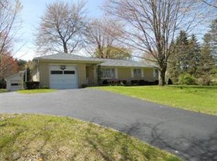 9997 State Hwy 285, Conneaut Lake, PA 16316