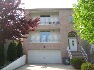 884 Summer Ave, Newark, NJ 07104