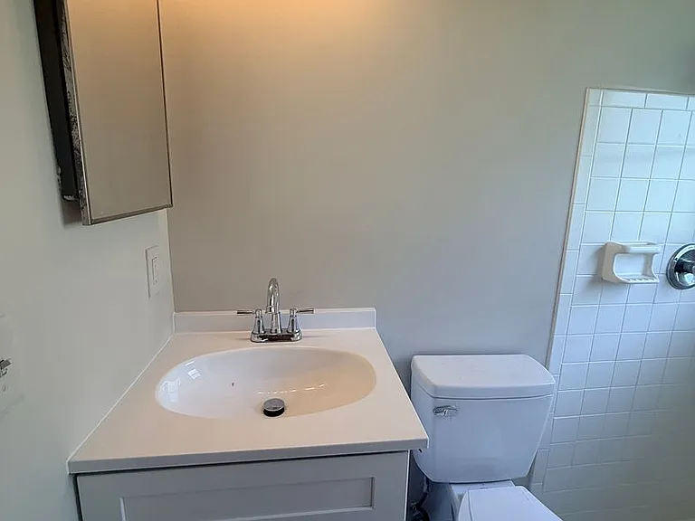 5483 Decatur St — Photo 9