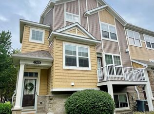 17059 72nd Ave N #4105, Maple Grove, MN 55311