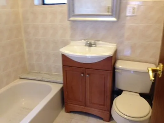 Rented by Urban Realty NYC | media 70