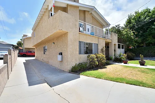1708 Marshallfield Ln Photo 1