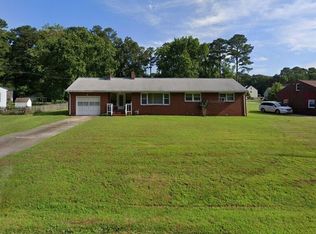 301 Patricks Creek Rd, Yorktown, VA 23692