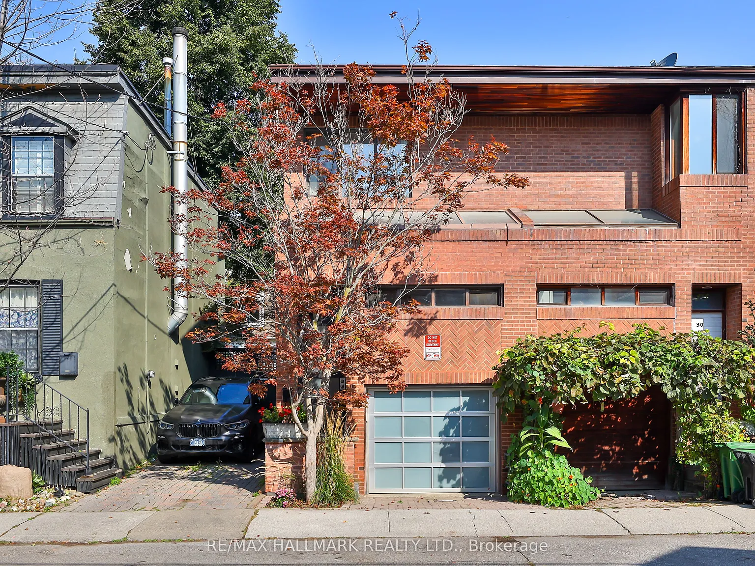 3 bed, $5,600 — Photo 1