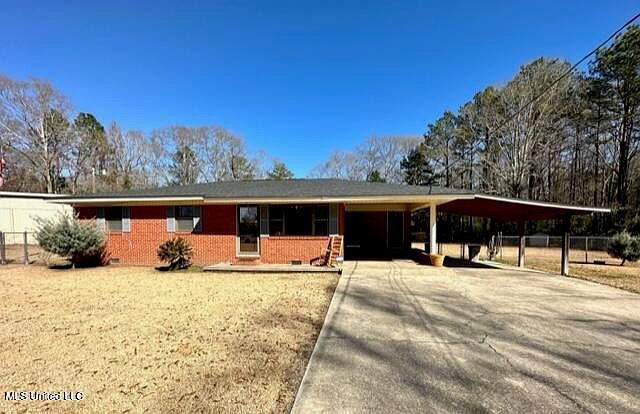 1st image of 78 Shamrock Dr