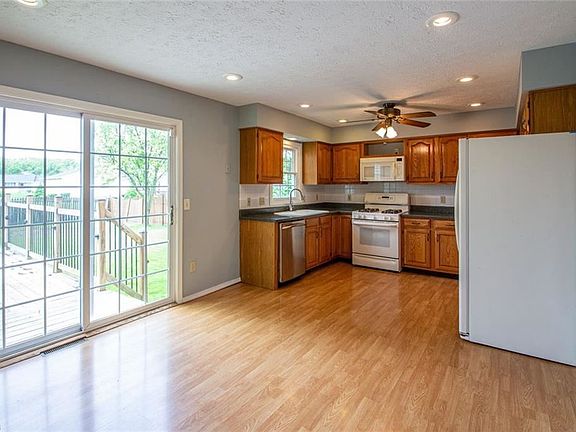 5th image of 7380 Hidden Glen Dr