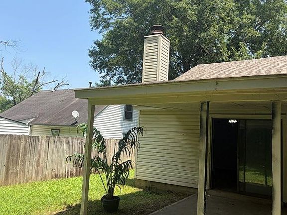 2nd image of 4325 Kerwin Dr