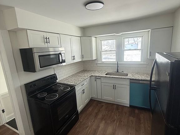 4th image of 618.5 E 4th Ave