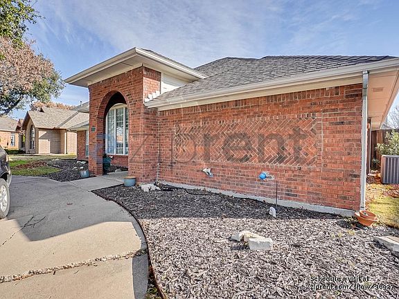 3rd image of 2525 Copper Creek Ln